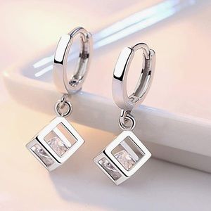 Clear Rhinestones in Dangling Cube Leverback Earrings NWOT